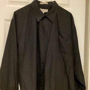 Mens Black  dress shirt.
